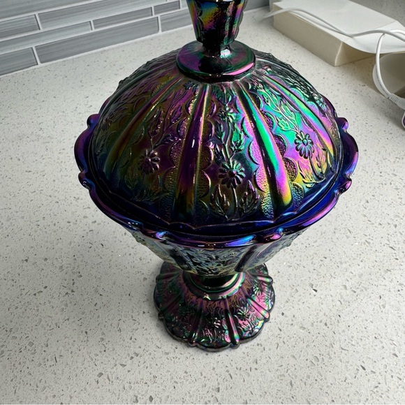 RARE Fenton Black Amethyst 1970s Carnival Glass Daisy Covered Compote Candy Dish - Picture 5 of 12